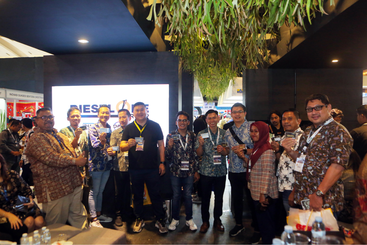 Exciting Giveaways at Diesel One Booth – iPhone, MacBook, E-Money